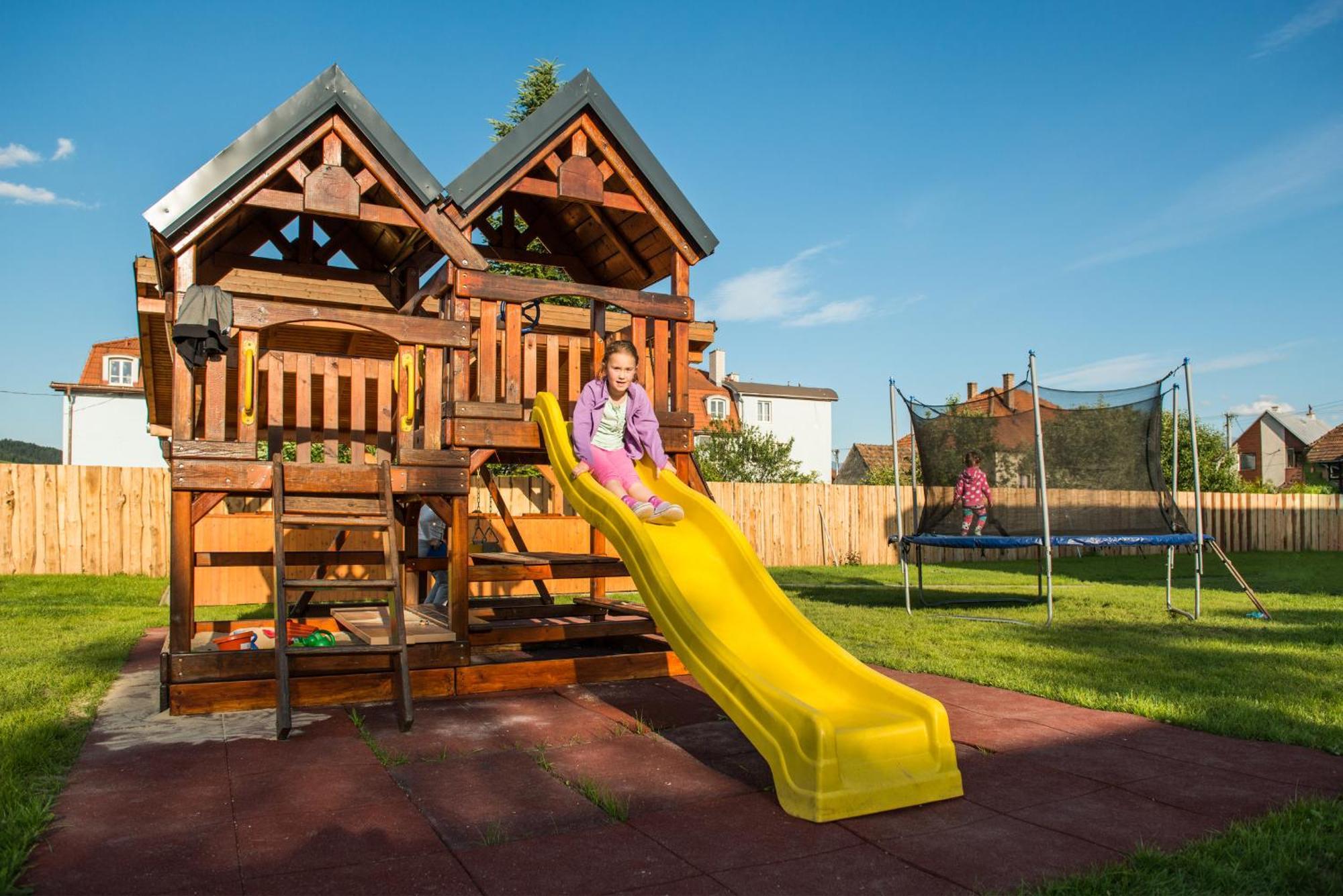 Apartmany Vera Bešeňová Buitenkant foto